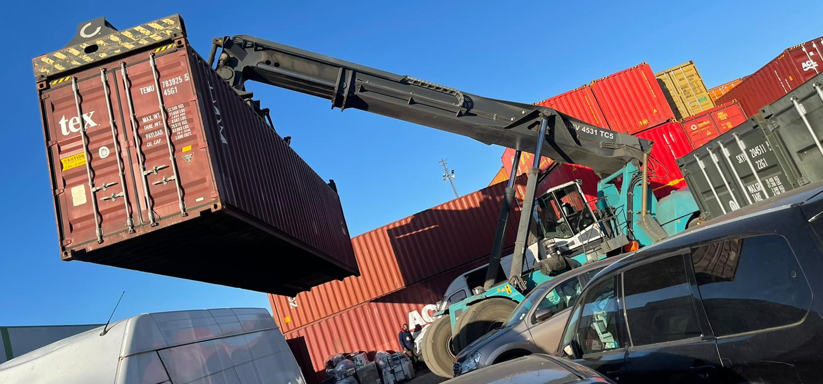 About us We provide door to door cargo services to Nigeria.