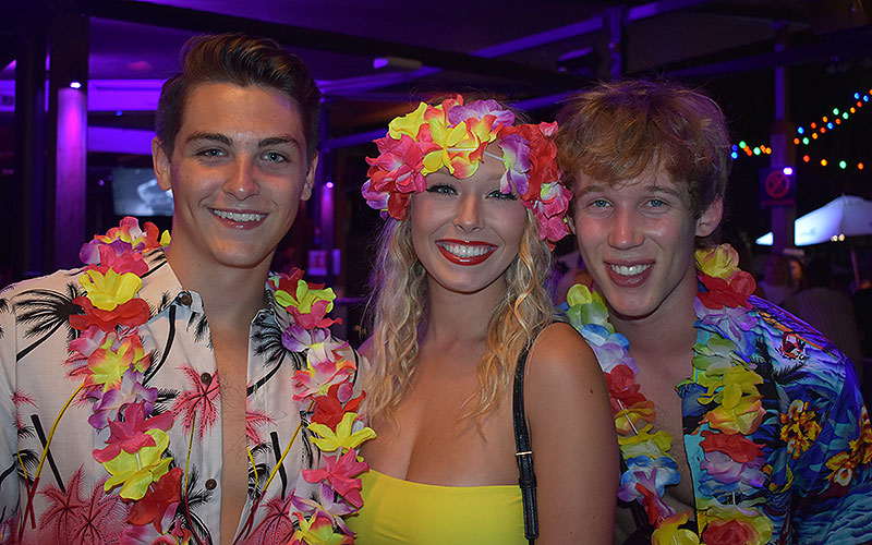 Cairns Ultimate Party Double Decker Pub & Club Tours Book Online
