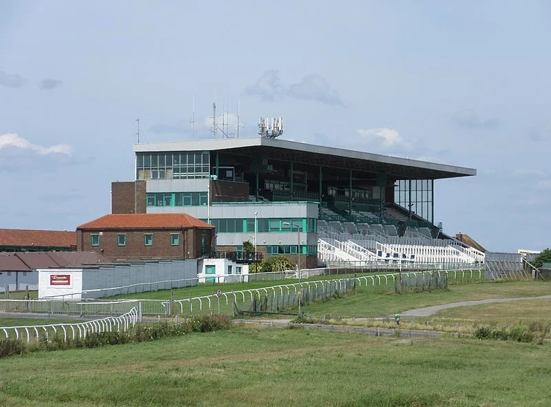 Learn all about Brighton Racecourse to maximise your wins!