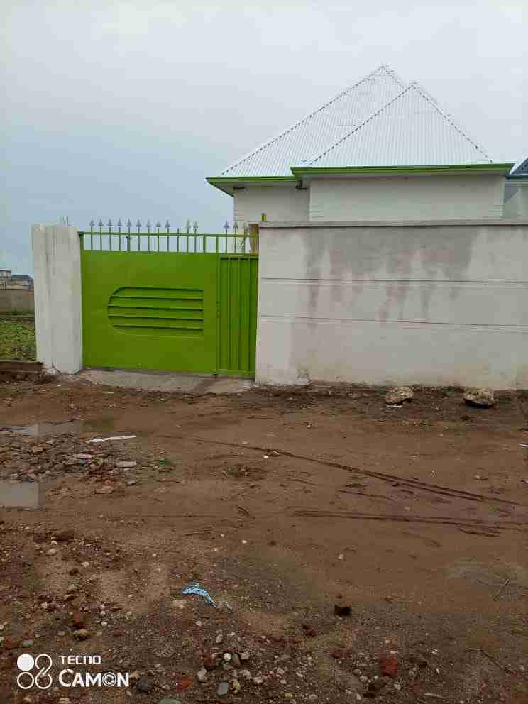 A house for sale in Kanyosha, Bujumbura UMOJAAA
