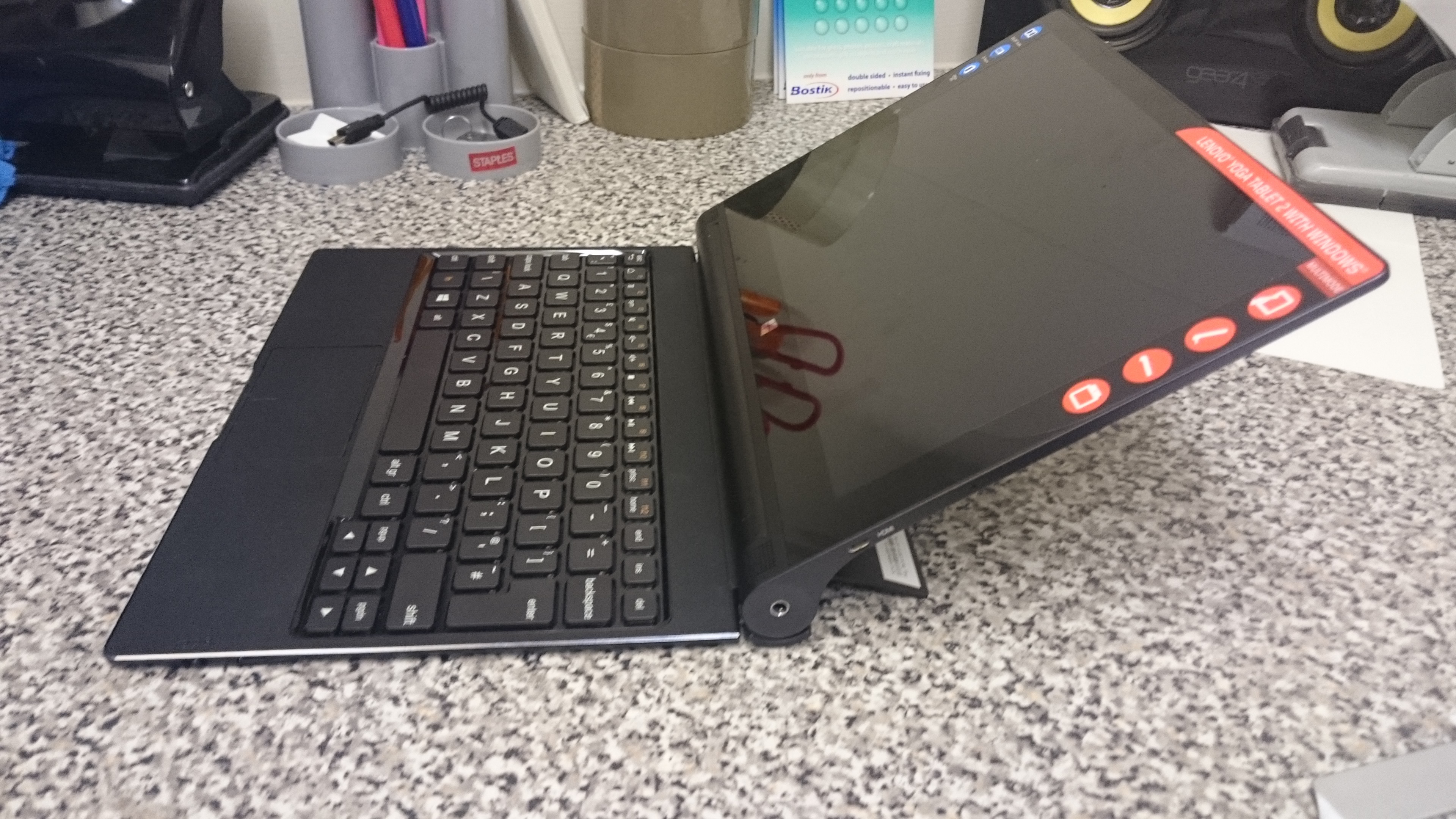 Lenovo Yoga Tablet 2 10" Windows Review