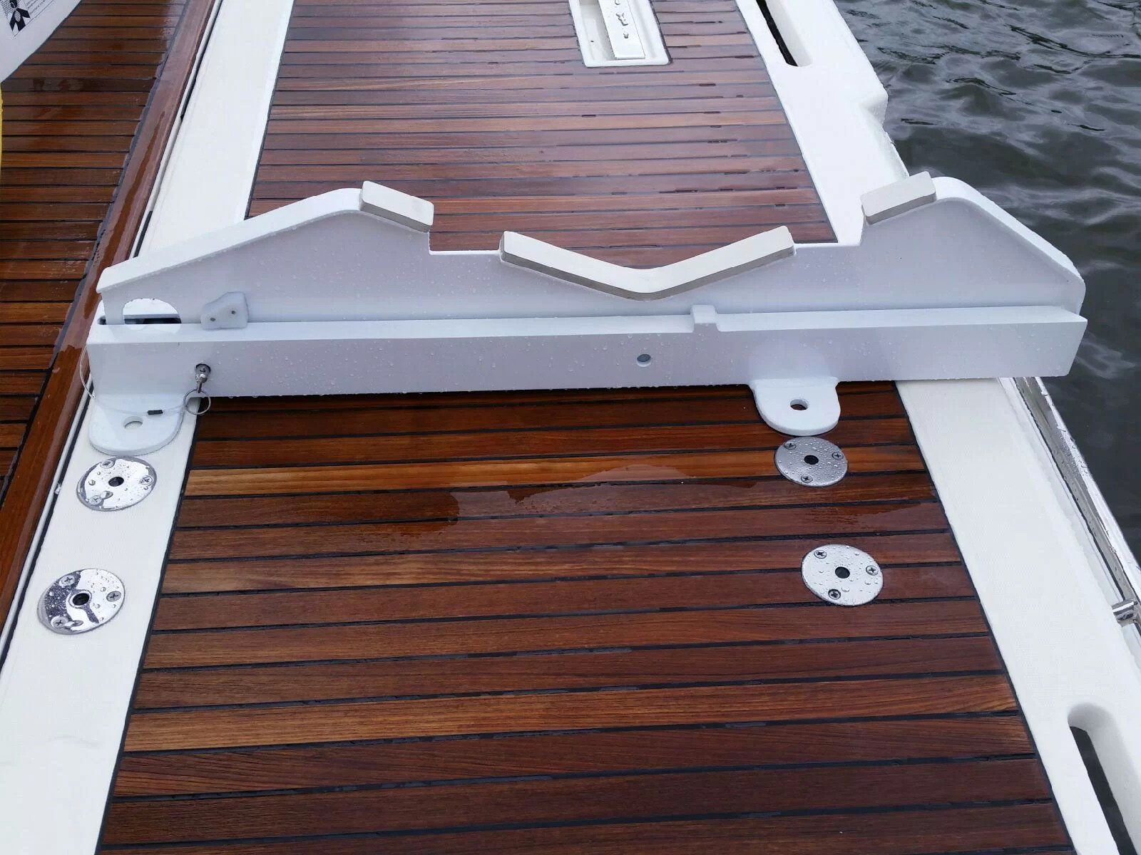 Boat Deck Chocks UMT Marine Linear, Cantilever, Stationary & More