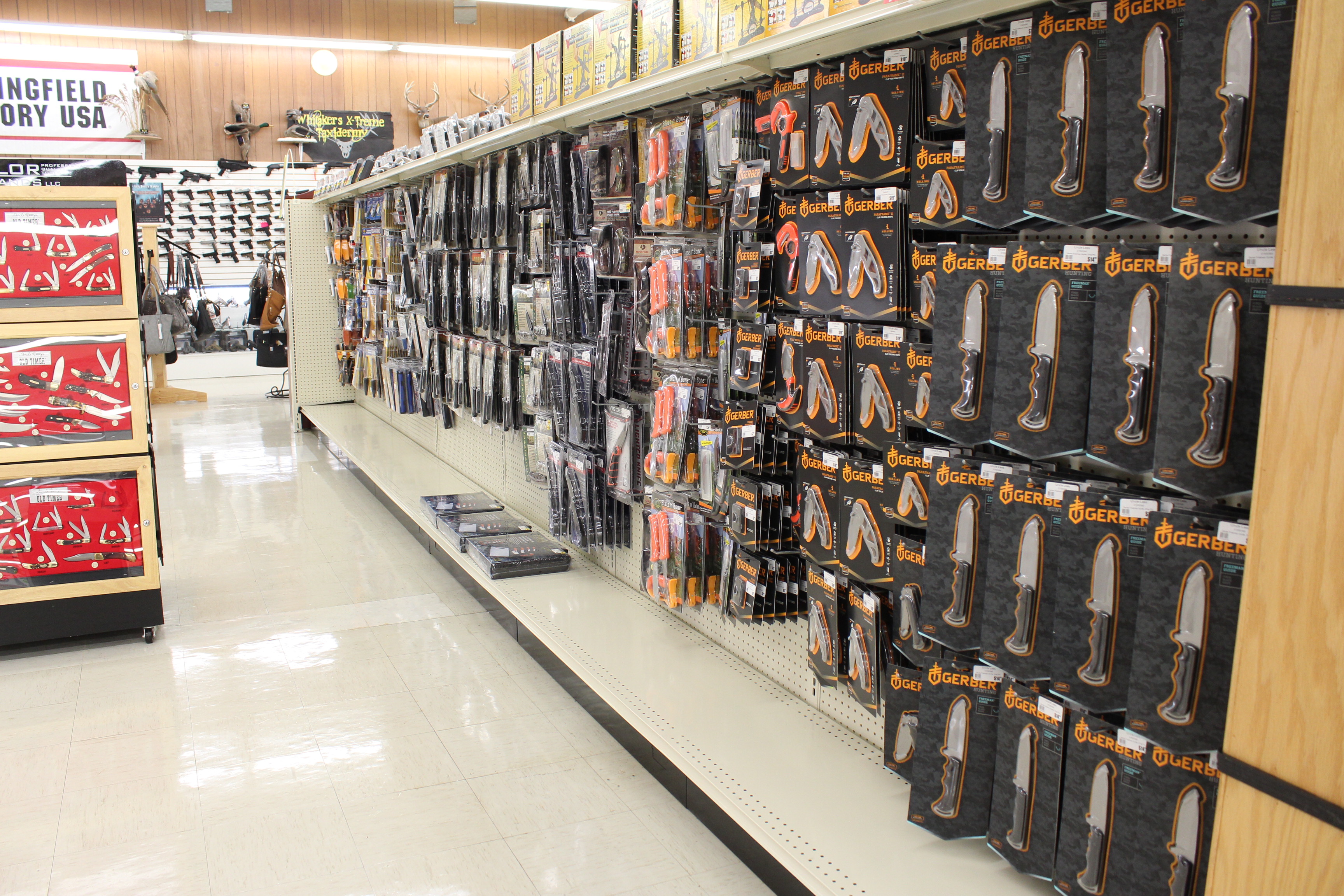 Knives Uncle Lee's, Greenville, KY