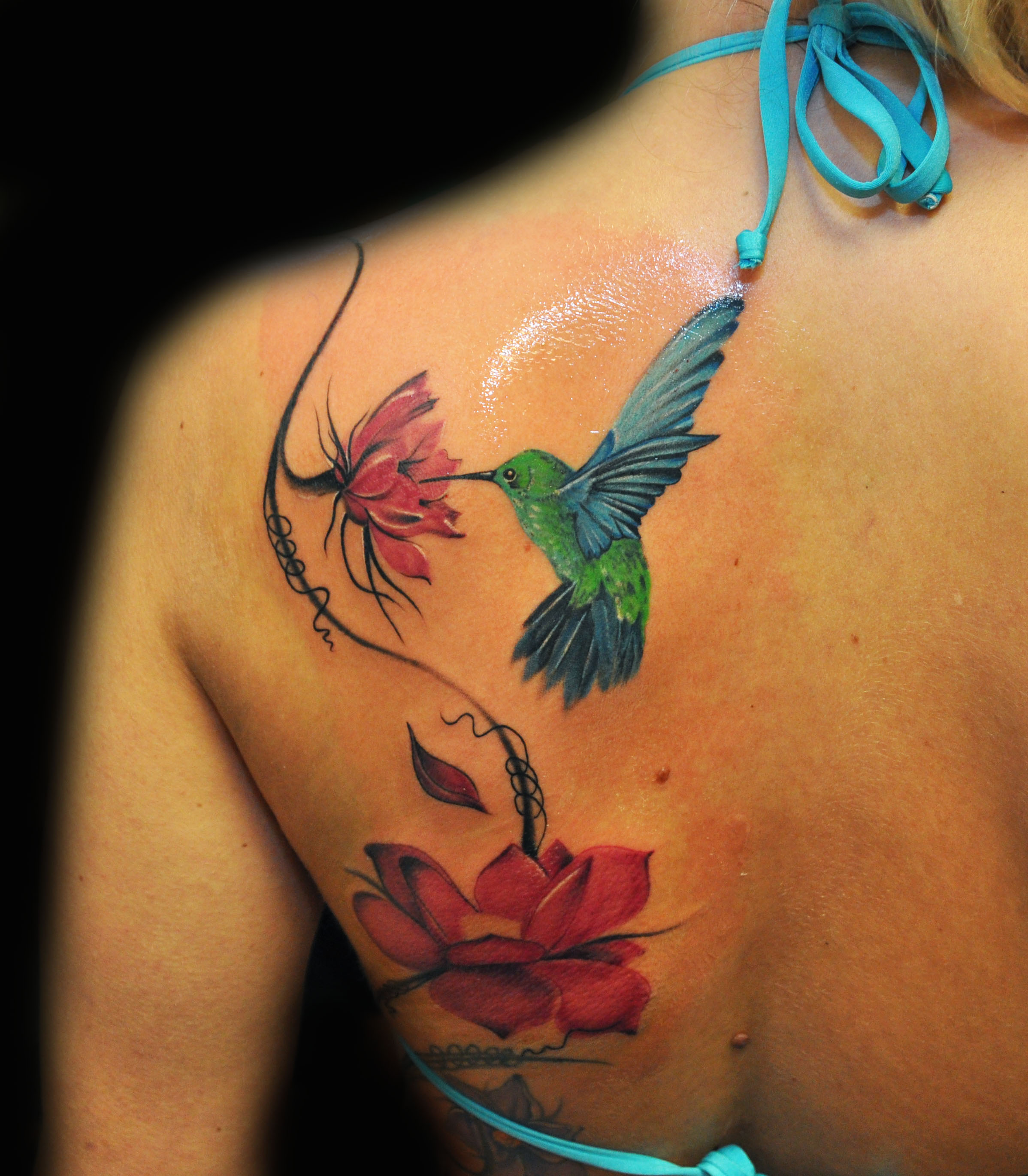 Färgade Underskin Tattoo