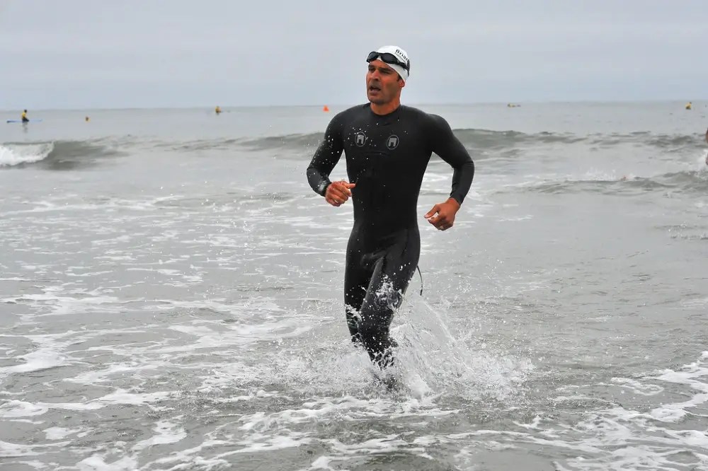 How Much Difference Does a Wetsuit Make? Underwater Mag