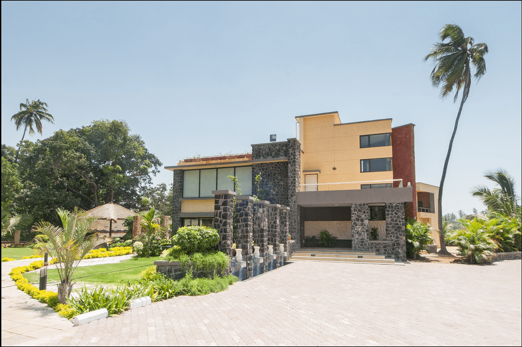 Unexplora Sprawling Luxury villa in nagaon alibaug on rent Unique