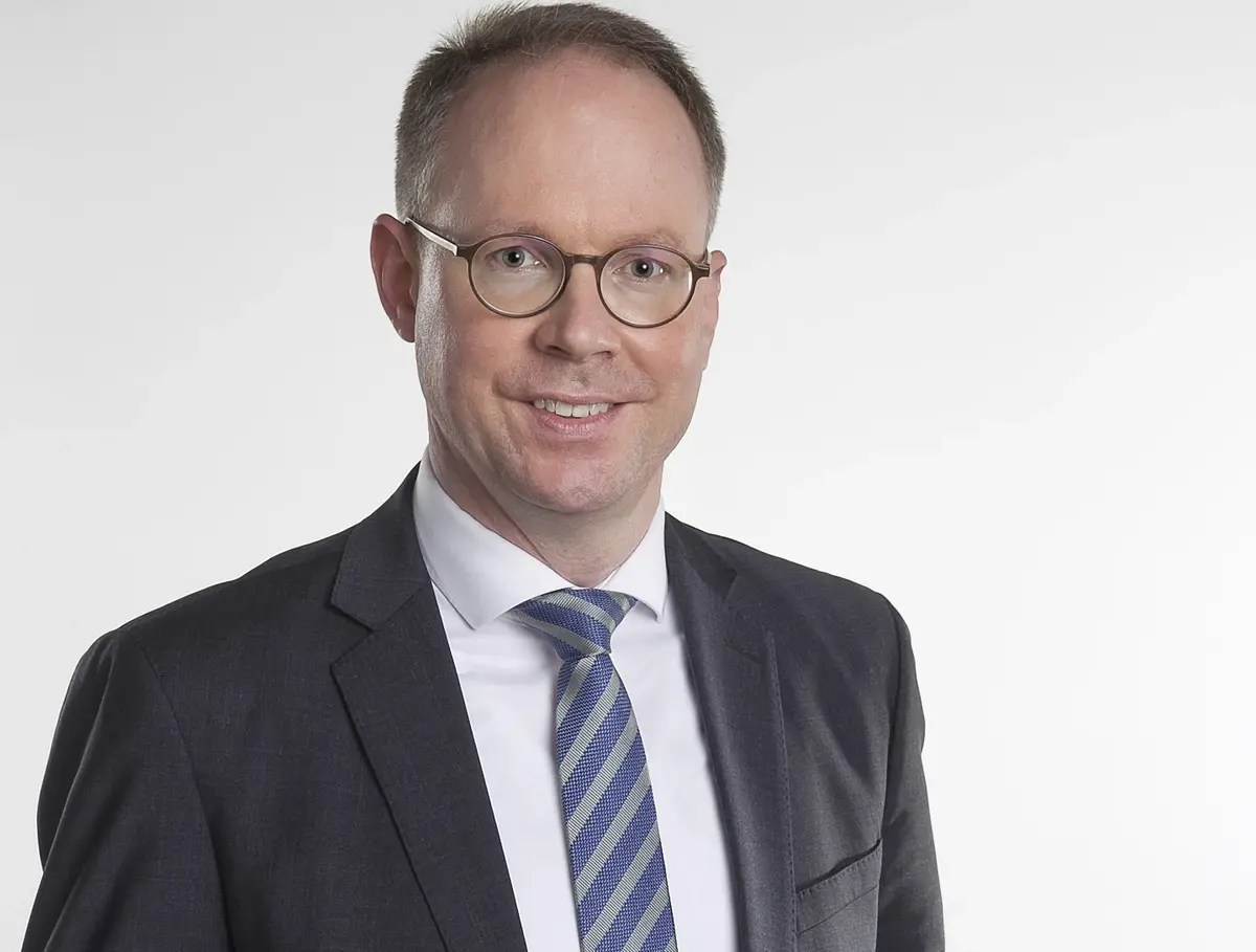 back, Professor Notker Baumann!