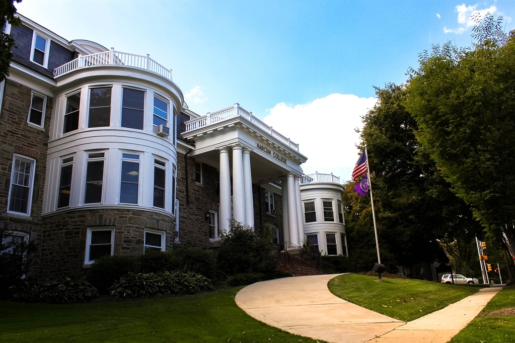Harcum College
