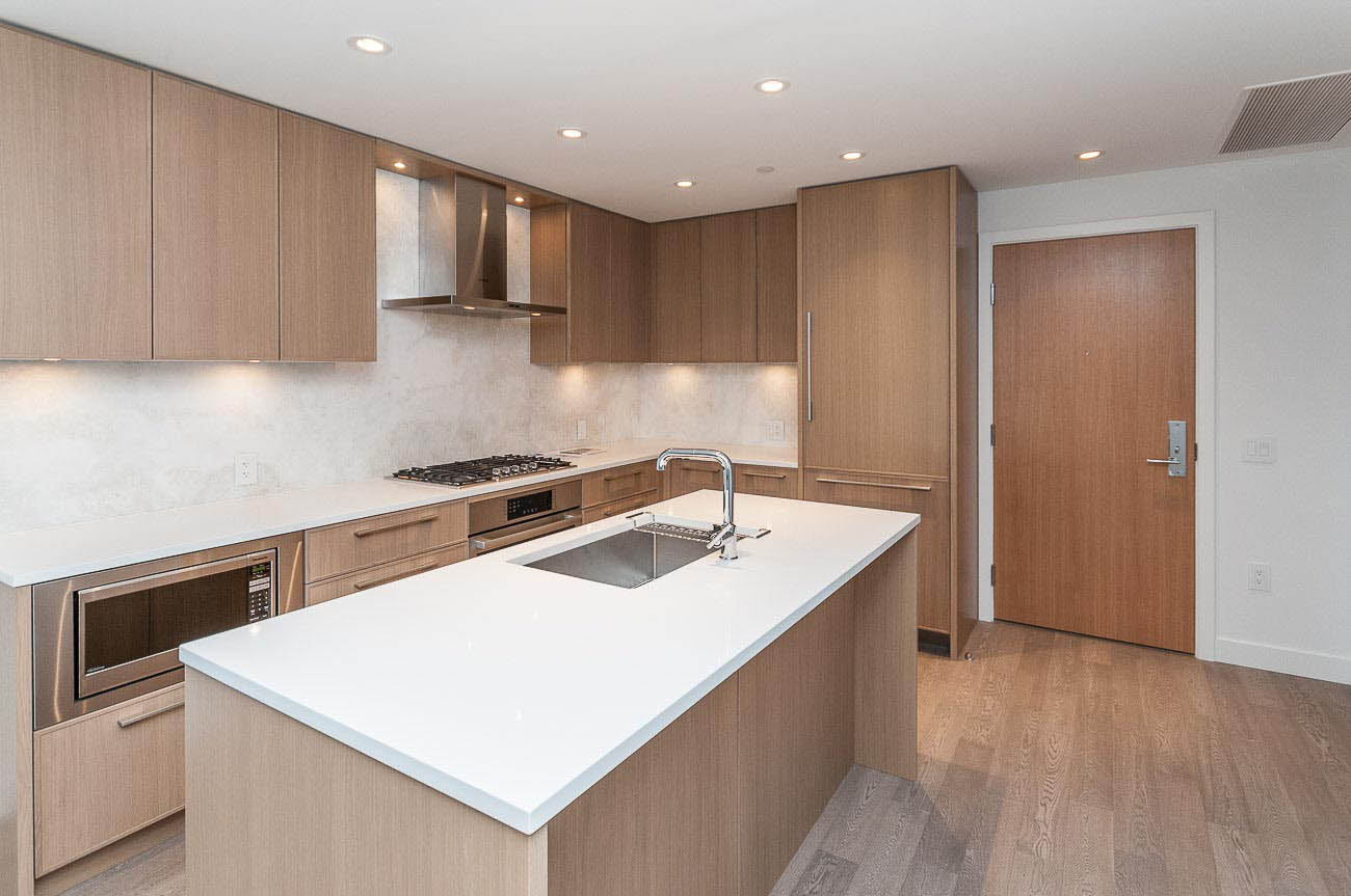 luxury 2 bedroom condo with a flex space in North Van Edgemont