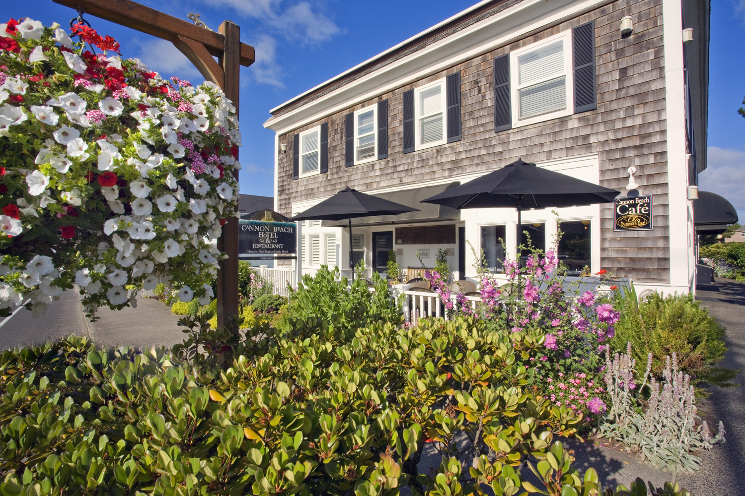 Cannon Beach Hotel Cannon Beach, Oregon Bed and Breakfast Unique Inns