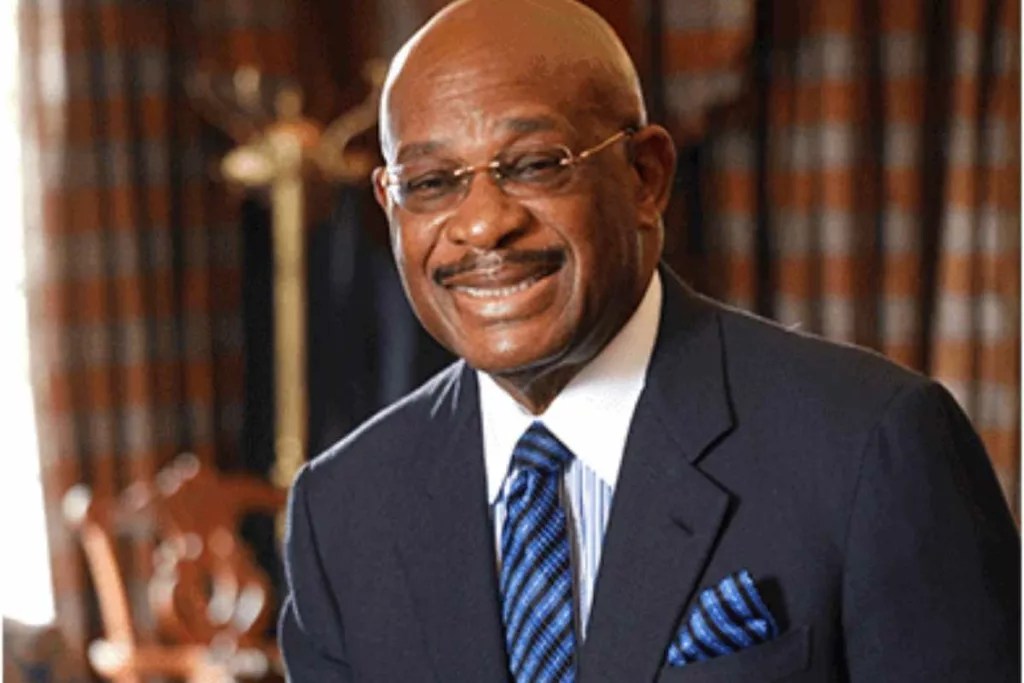 Willie Gary Net Worth 2023 Here's How Much is the Famous American(05)