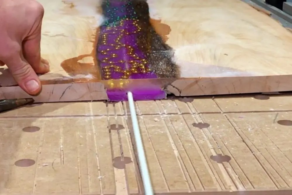 LED Strip Lights in Epoxy Resin Tips & Techniques