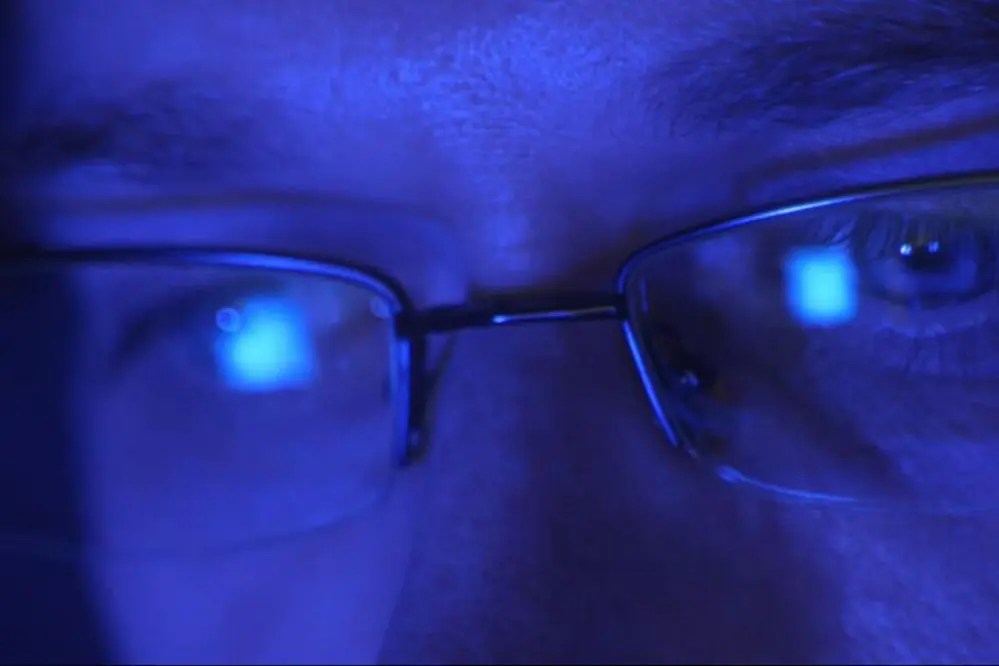 Are LED Strip Lights Bad for Your Eyes? Unitop