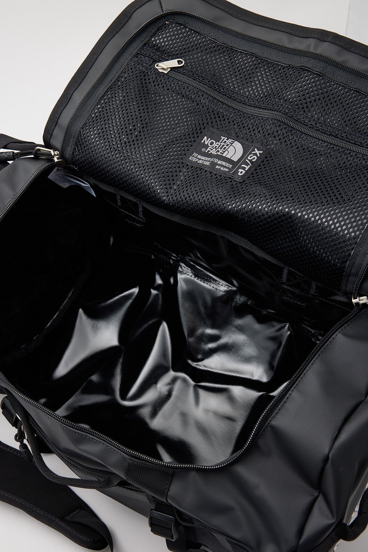 Men's Duffle & Weekender Bags Universal Store