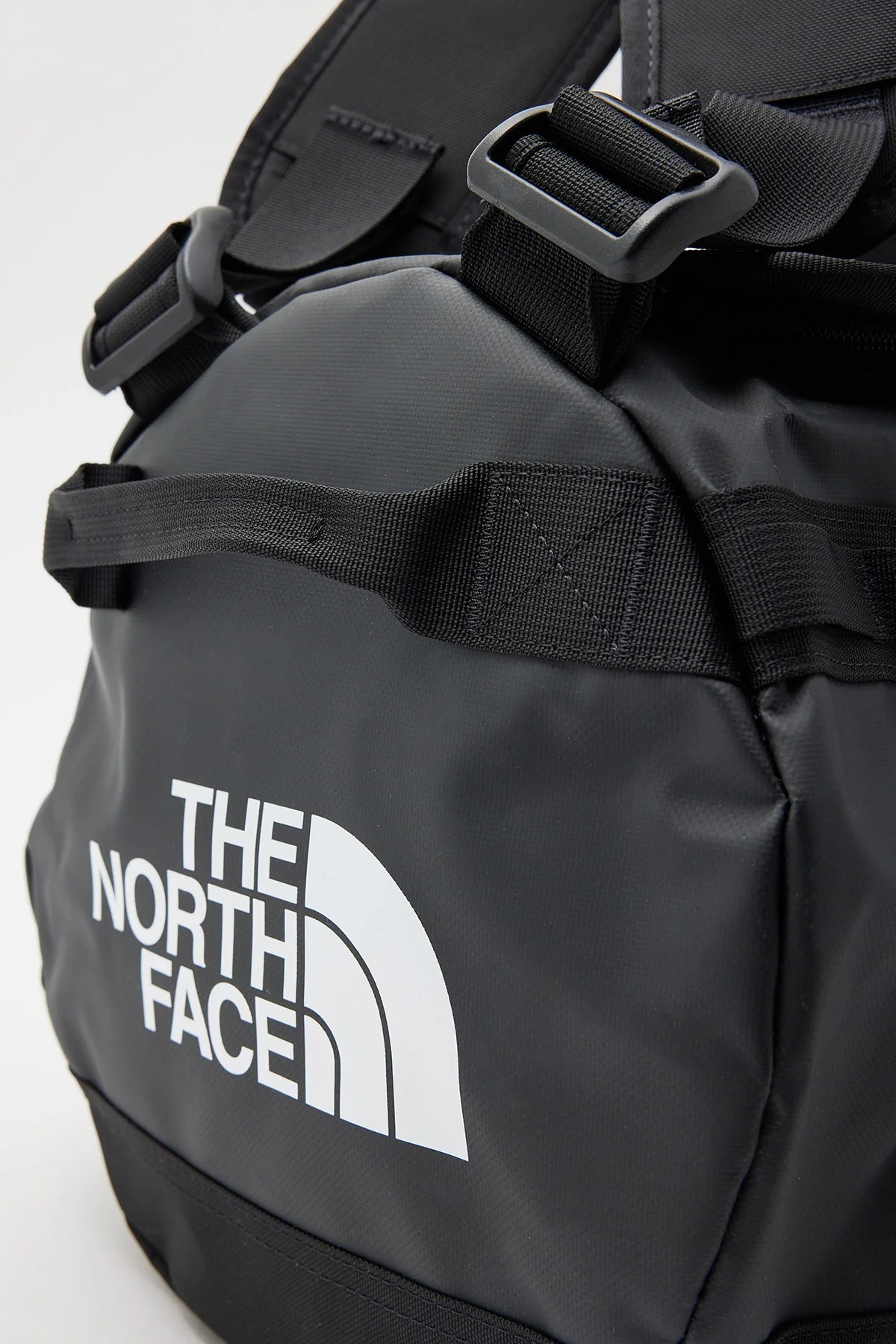 Men's Duffle & Weekender Bags Universal Store