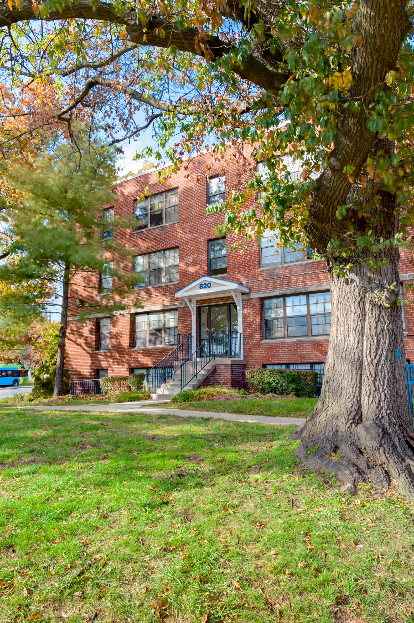 Photo Gallery University Manor Apartments