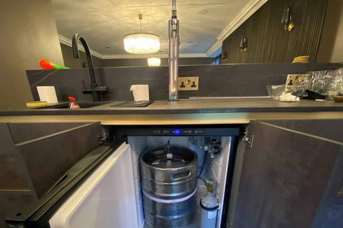 3 Ways to Keep Your Keg Cold Without Kegerator