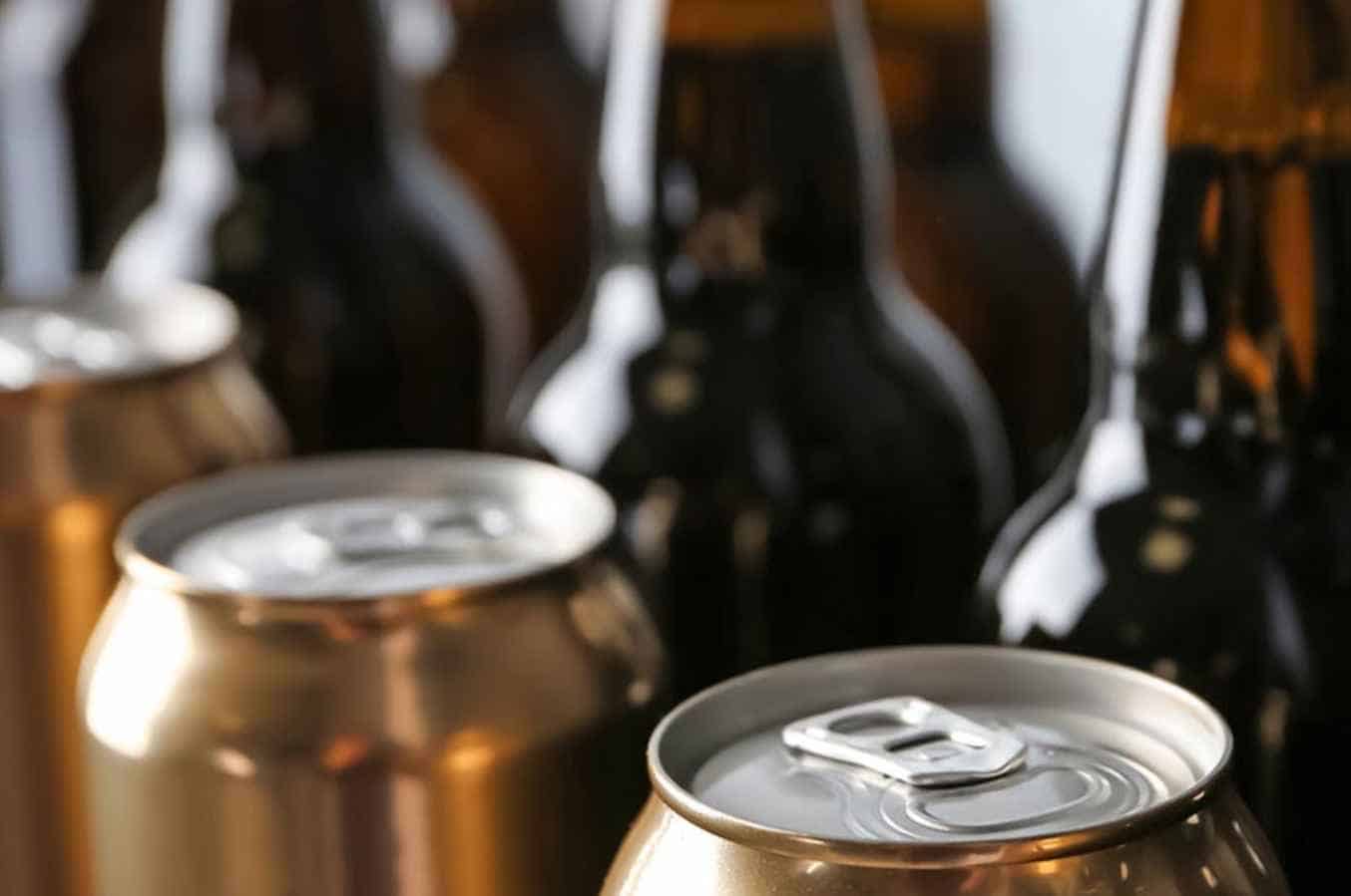 Beer Cans vs. Bottles Who Comes Out on Top?