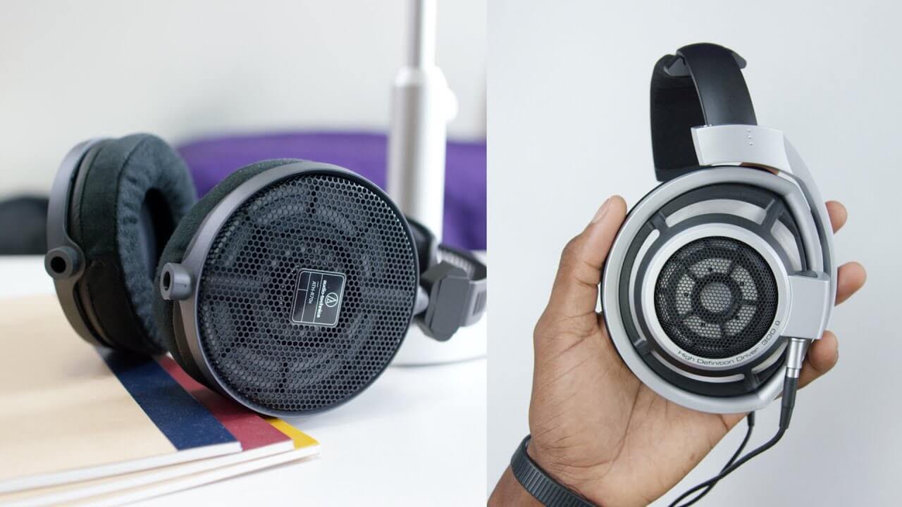 Why Do Musicians Wear Headphones ? Let's Find Out