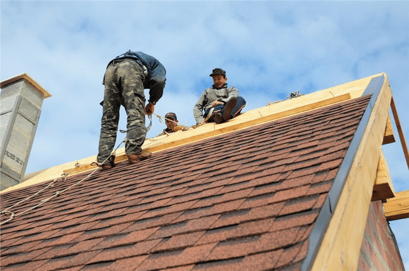 How to Select The Best Roofing Company Up Homes