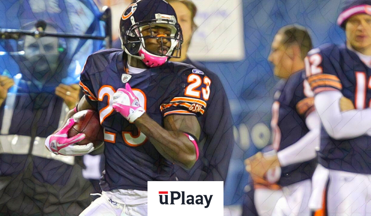 The NFL Top 100 All Time Team Roster uPlaay