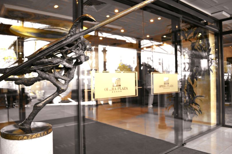 Check spelling or type a new query. Un Hotel De Cinci Stele Transformat In Sediu Pentru Facultatea De Drept A Ubb Up News
