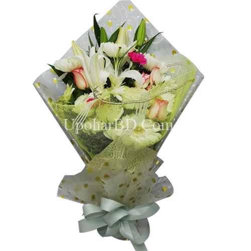Florist in Bangladesh Classic white bouquet Fresh Flower and Roses