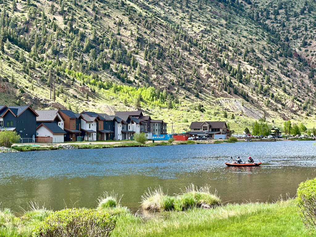 Lake, Colorado Guide Wildlife Spotting, Fishing, & Hiking