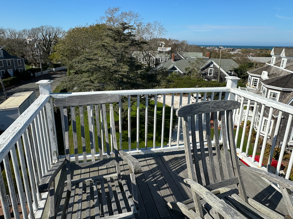 Exploring Widow's Walks in Nantucket & How To Find Yourself On Top of