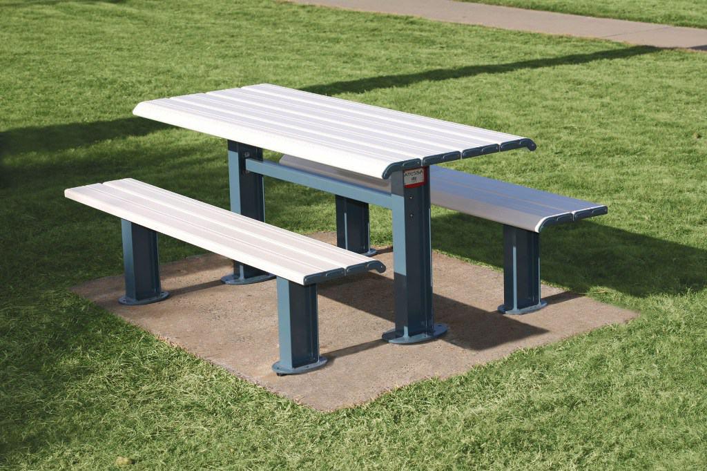 Outdoor Seating For Schools ran sum patio