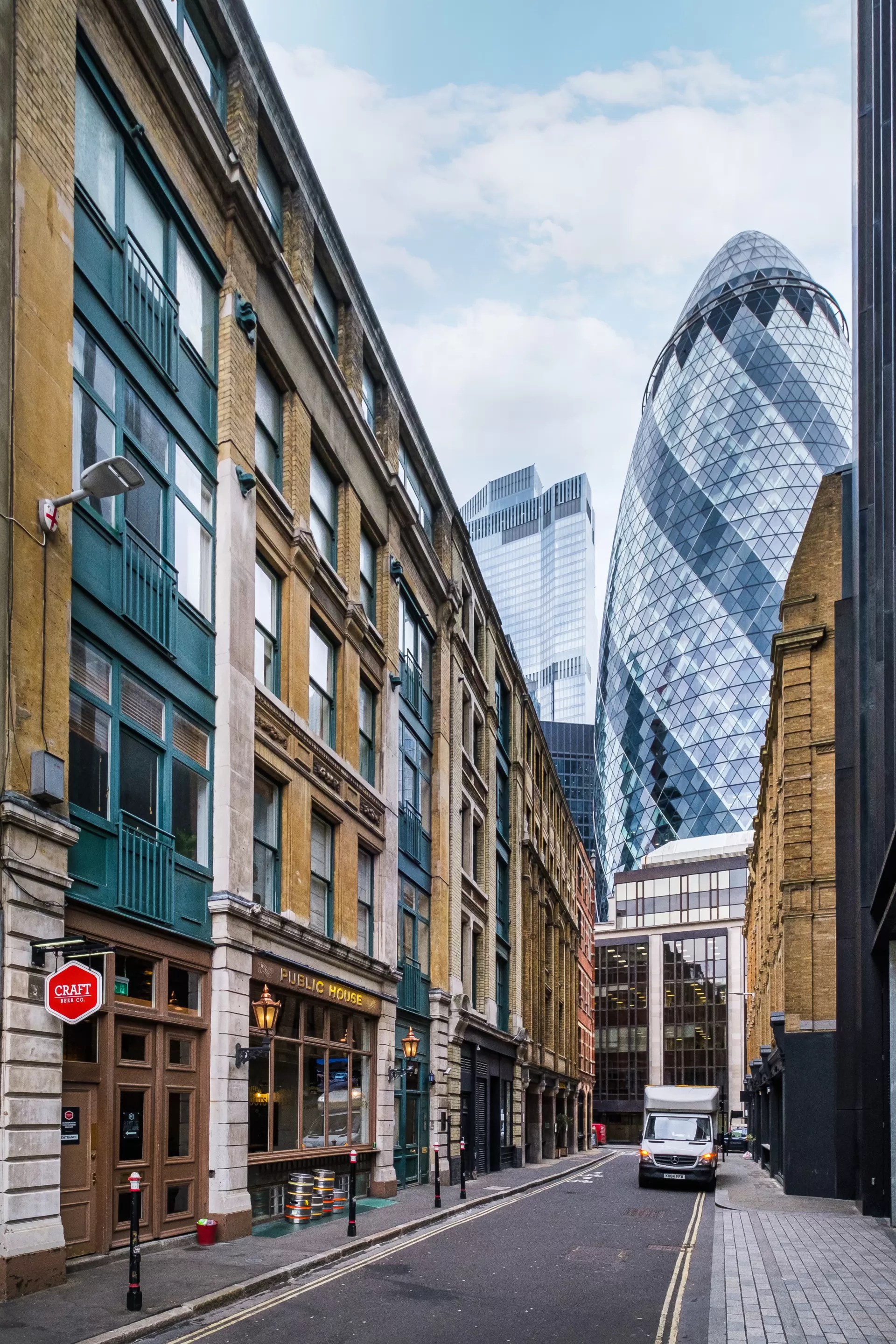 2 Bedroom Apartment for sale on Mitre Street, Aldgate, EC3A Property