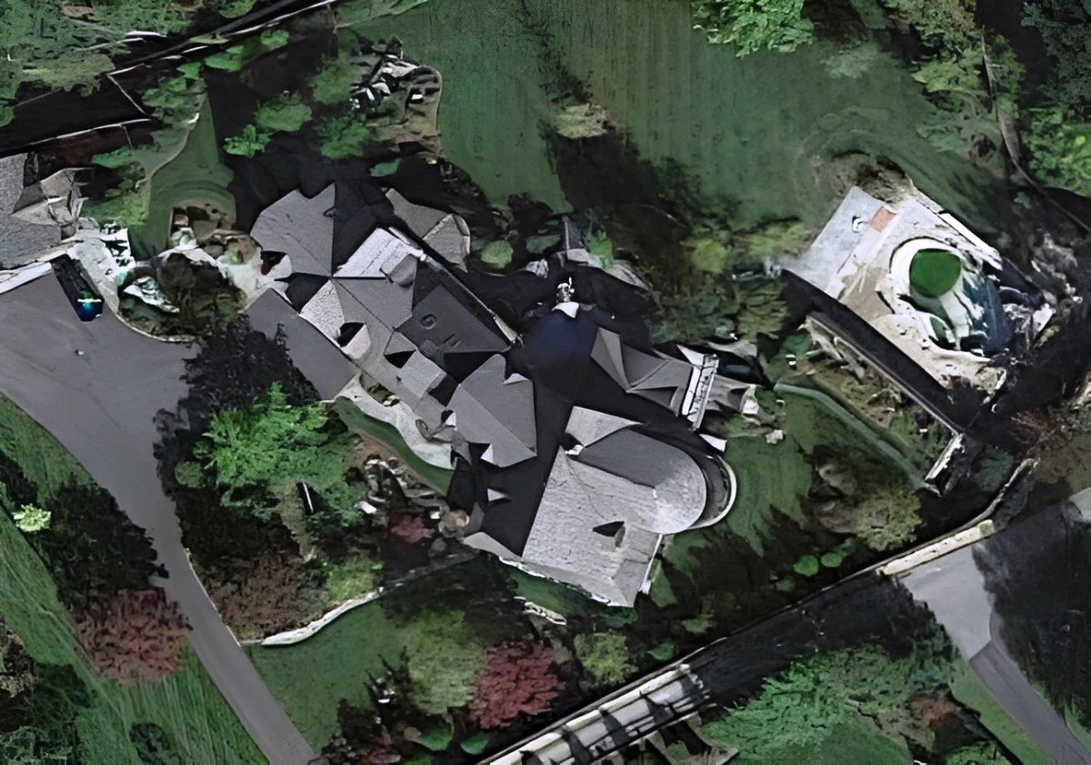 Steven Tyler House The Marshfield Mansion Urban Splatter