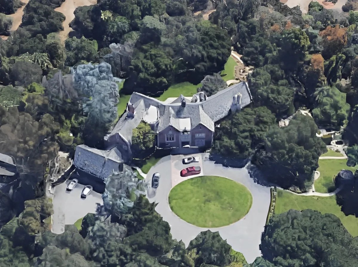 Bruce Wayne House The California Estate Urban Splatter