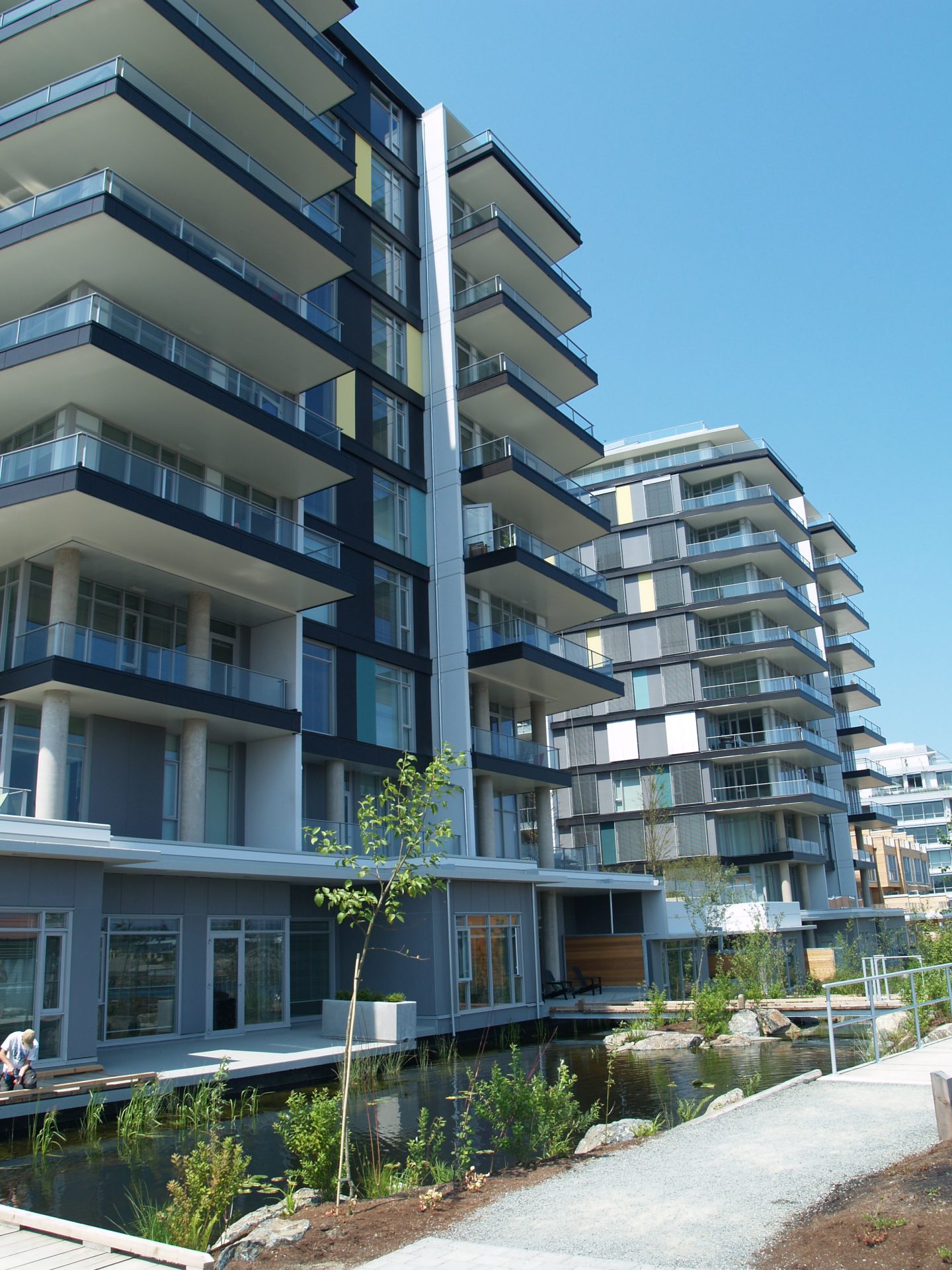Victoria's Dockside Green first in Canada to achieve LEEDv4 ND platinum