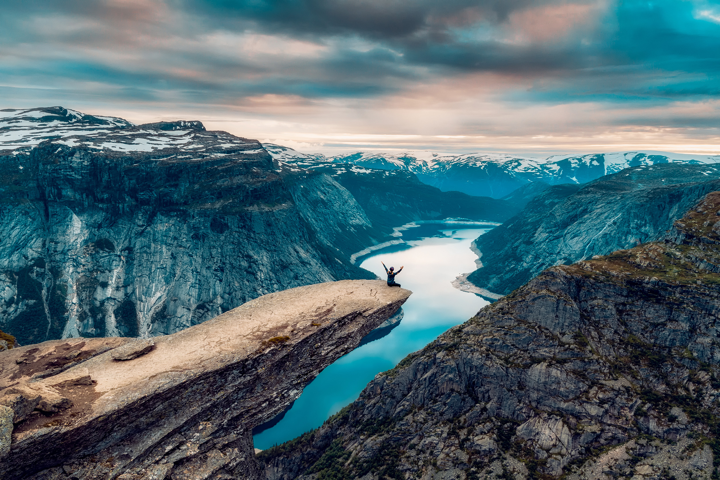 Trolltunga Wanderung in Norwegen Anreise, Wanderweg & Übernachtung