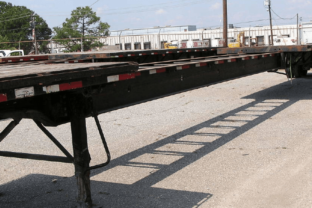 Great Dane Extendable Flatbed 48'80' USA Transequipment Corp