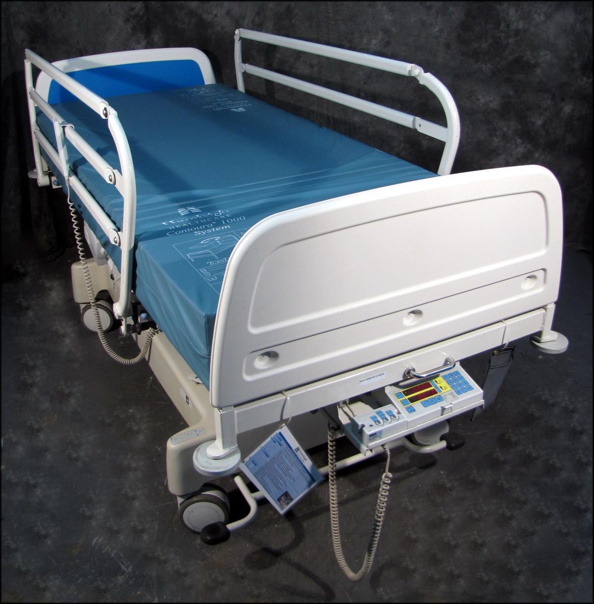 HUNTLEIGH CONTOURA 1080 LARGE PATIENT ELECTRIC BARIATRIC HOSPITAL BED