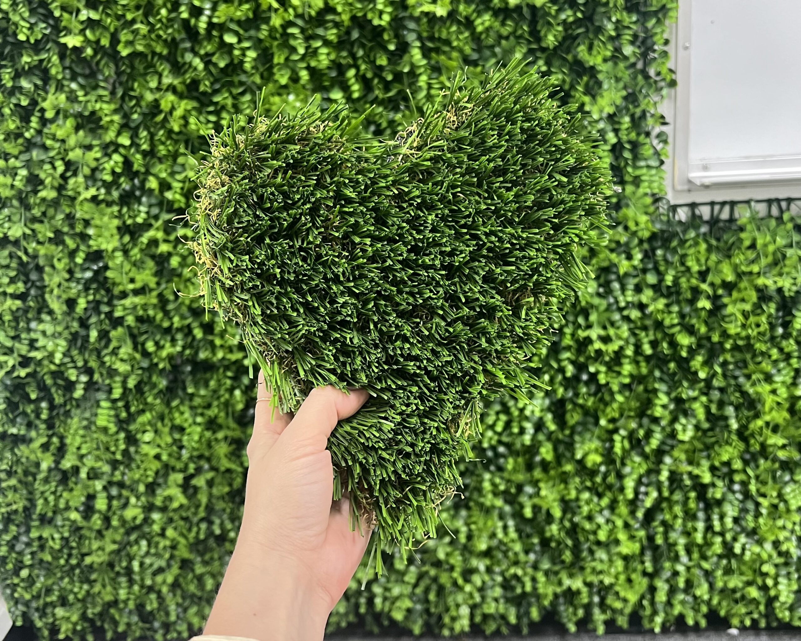 Maintaining Artificial Grass Tips & Tricks! US Family Turf