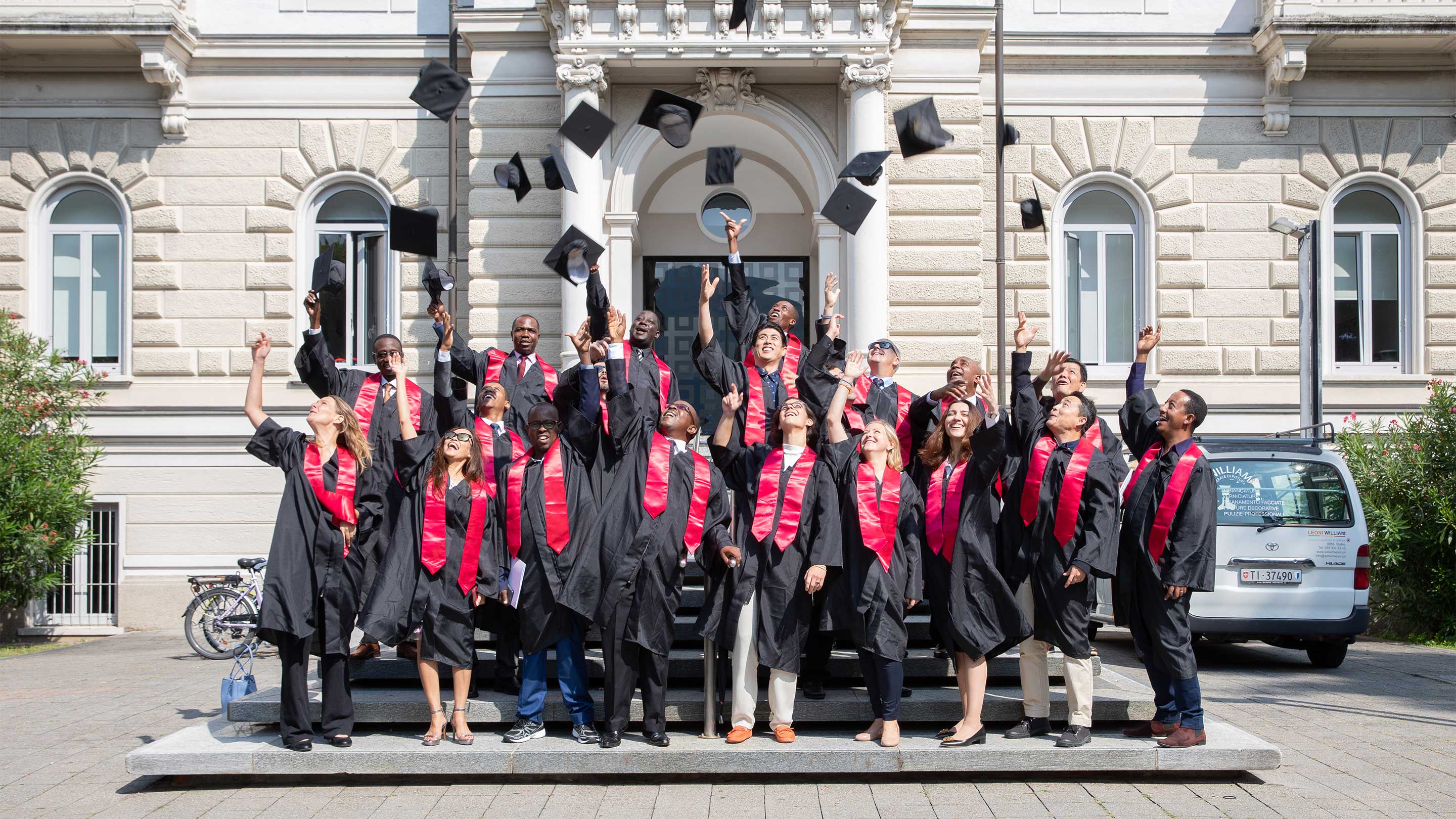 Graduation ceremony for 22 humanitarian professionals USI