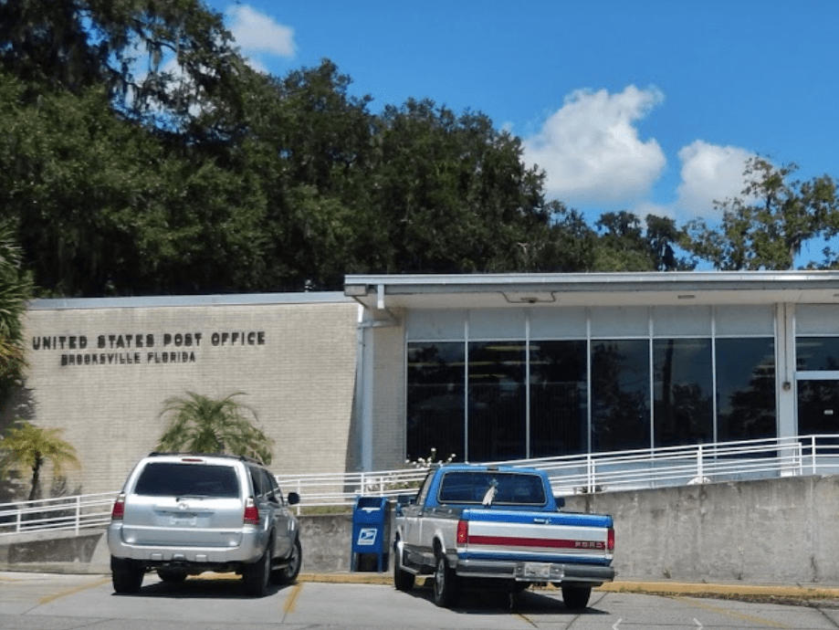 Brooksville Post Office 19101 Cortez Blvd, Brooksville, FL 34601 US