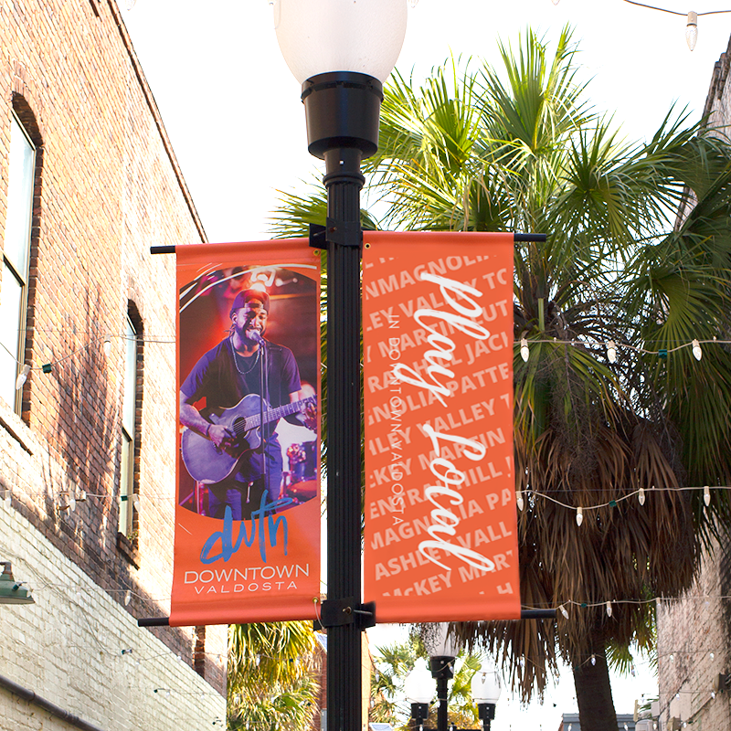 Light Pole Banners, Street Pole Banners U.S. Press