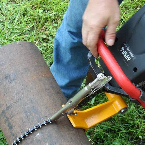 Chain Saws Pipe Clamp with Mounting Axle (Fits 695F4) For Pipes Up To