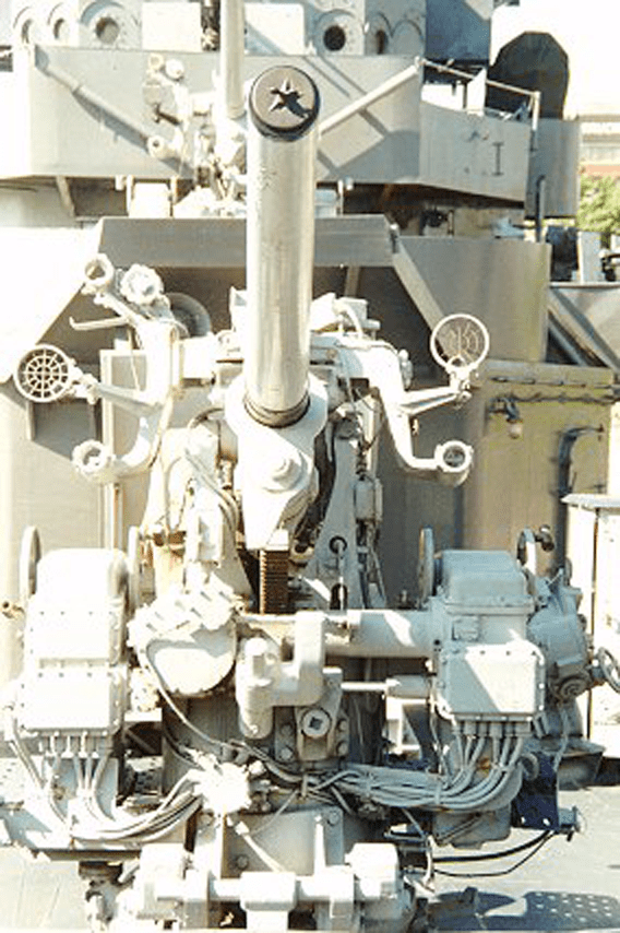 Weapons USS Elmore (APA42)