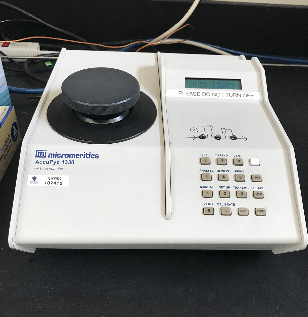 Micromeritics AccuPyc™ 1330 Pycnometer