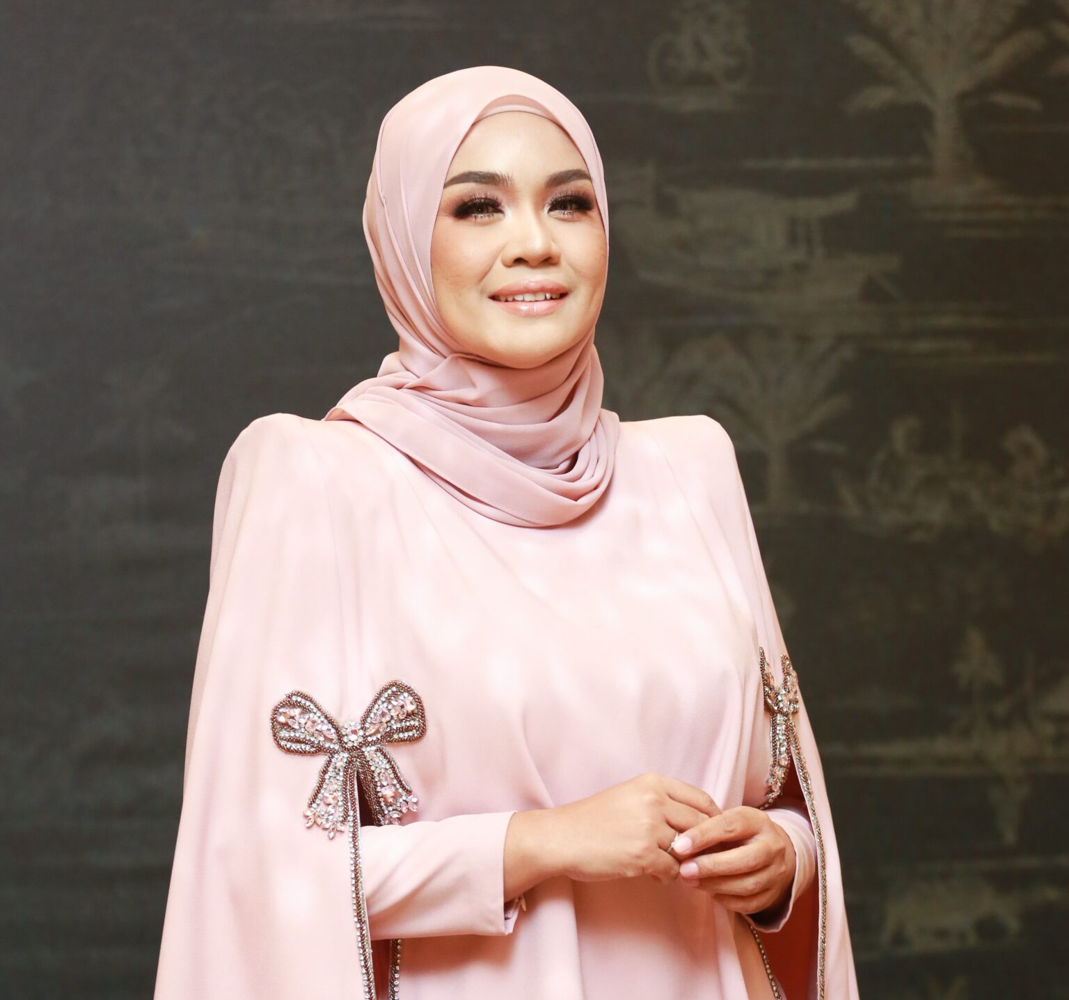 Liza Hanim lega anak peka soal berpakaian Gosip Tempatan Gosip
