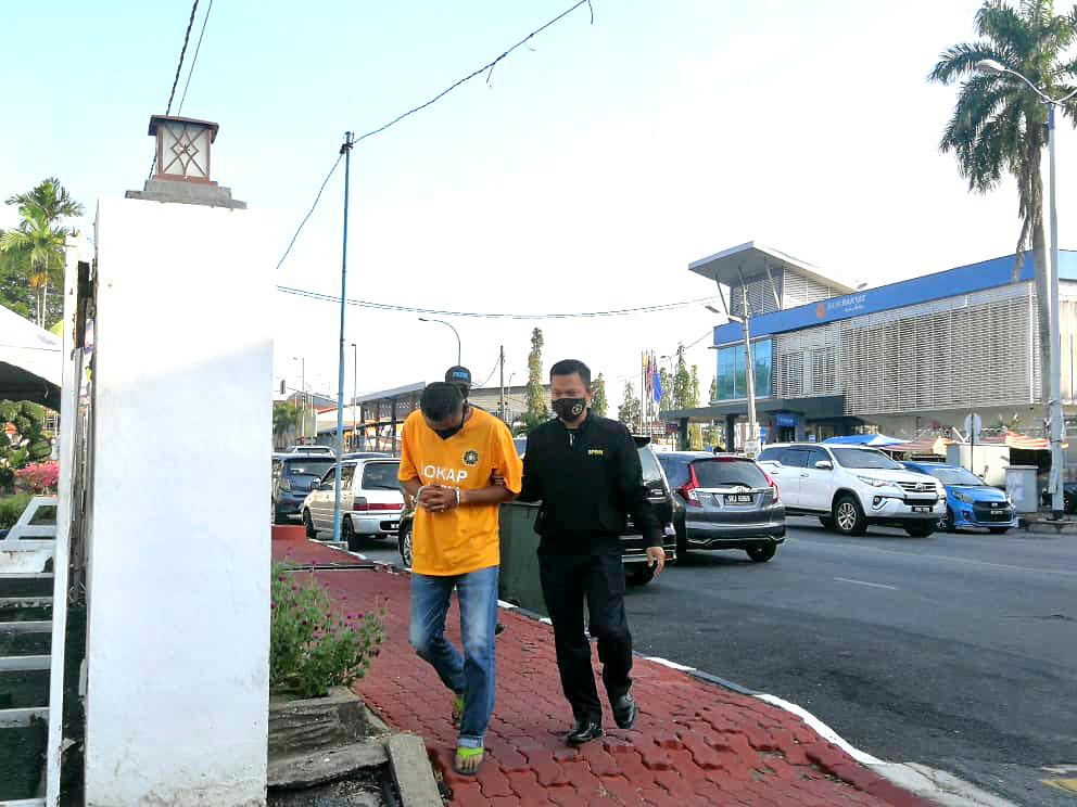 Rasuah JPJ Dua pembantu penguatkuasa direman Utusan Digital