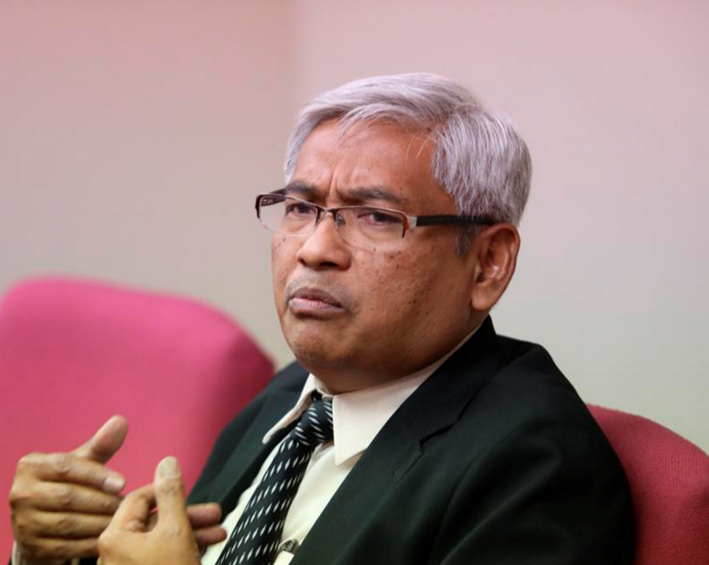 Adorable Undi Percaya Mb Perak Awe-Inspiring