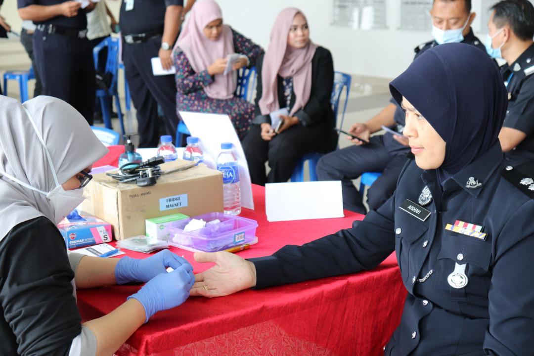 Pemeriksaan kesihatan percuma anggota polis Utusan Digital