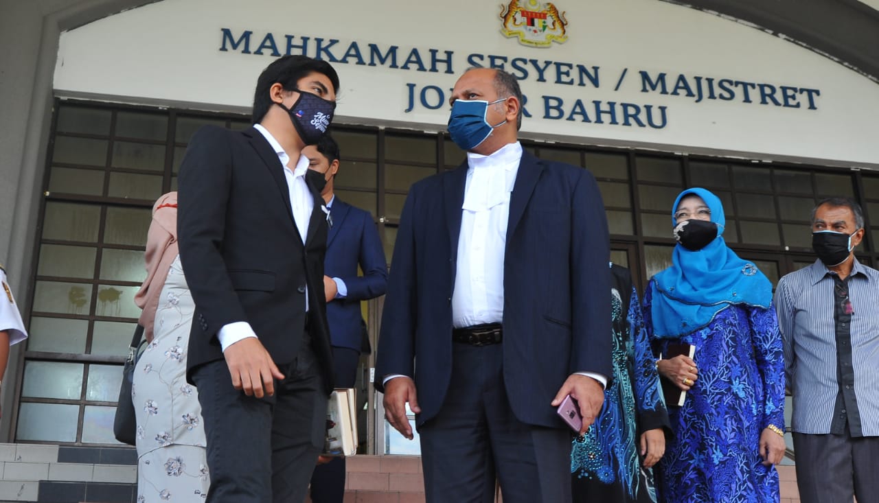 [VIDEO] Syed Saddiq mengaku tidak bersalah dua pertuduhan