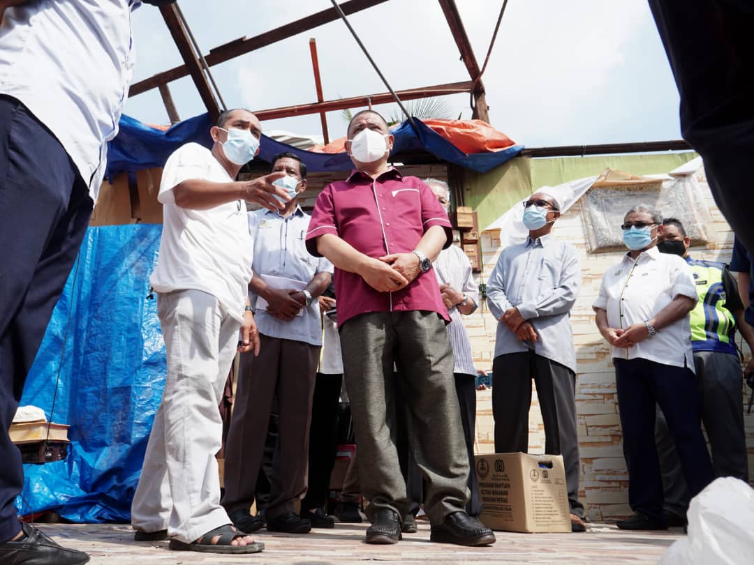 Perak bantu baik pulih 127 rumah mangsa ribut Utusan Digital